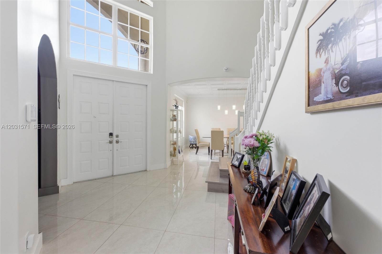 WINDSOR PALMS - Residential
