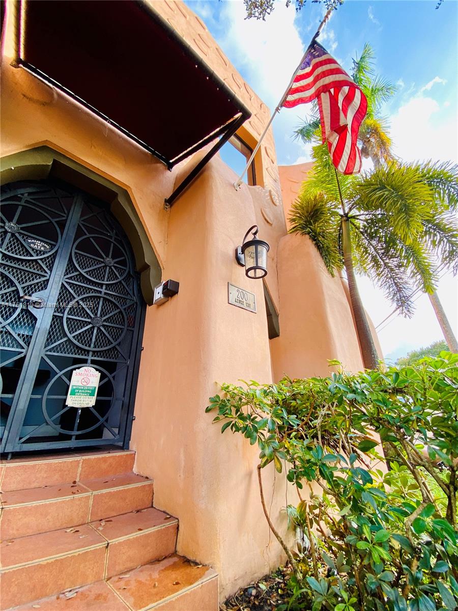 COUNTRY CLUB ESTATES SEC - Residential Income