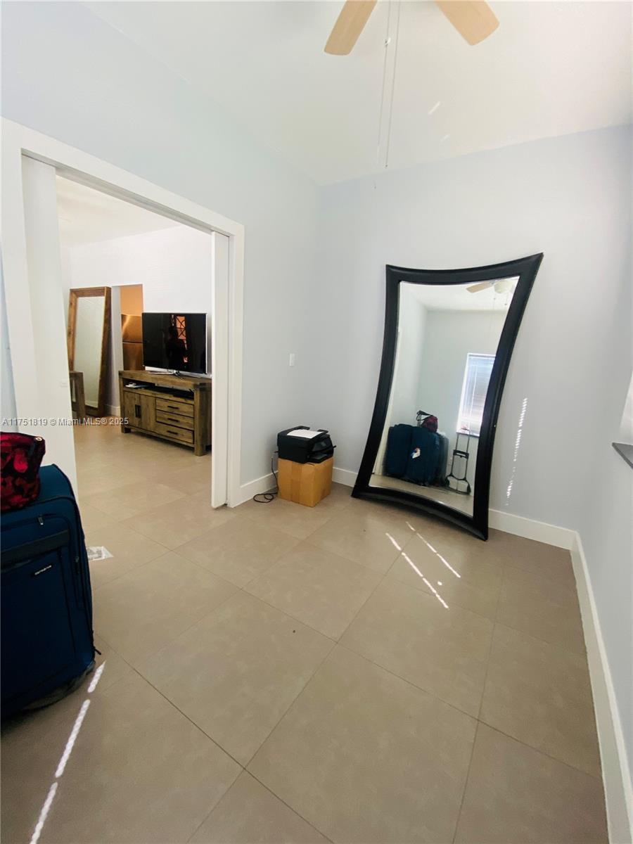 COUNTRY CLUB ESTATES SEC - Residential Income