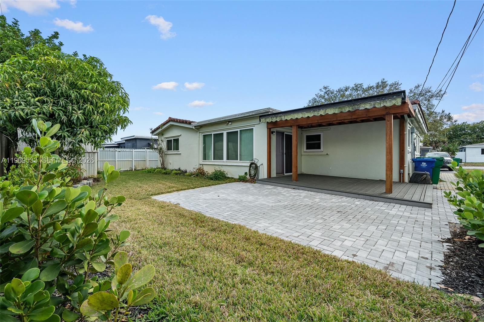 MIRAMAR SEC 11 - Residential