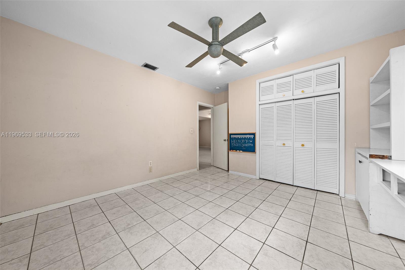 MIRAMAR SEC 11 - Residential