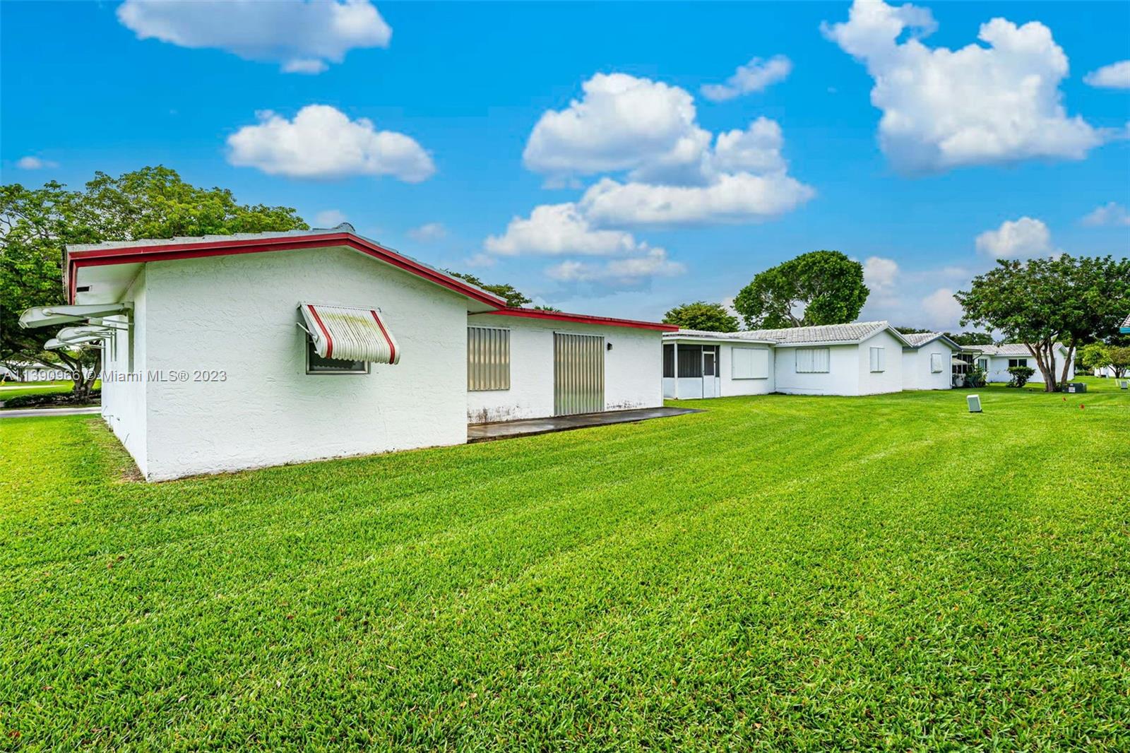 LAUDERDALE WEST SEC 4 - Residential