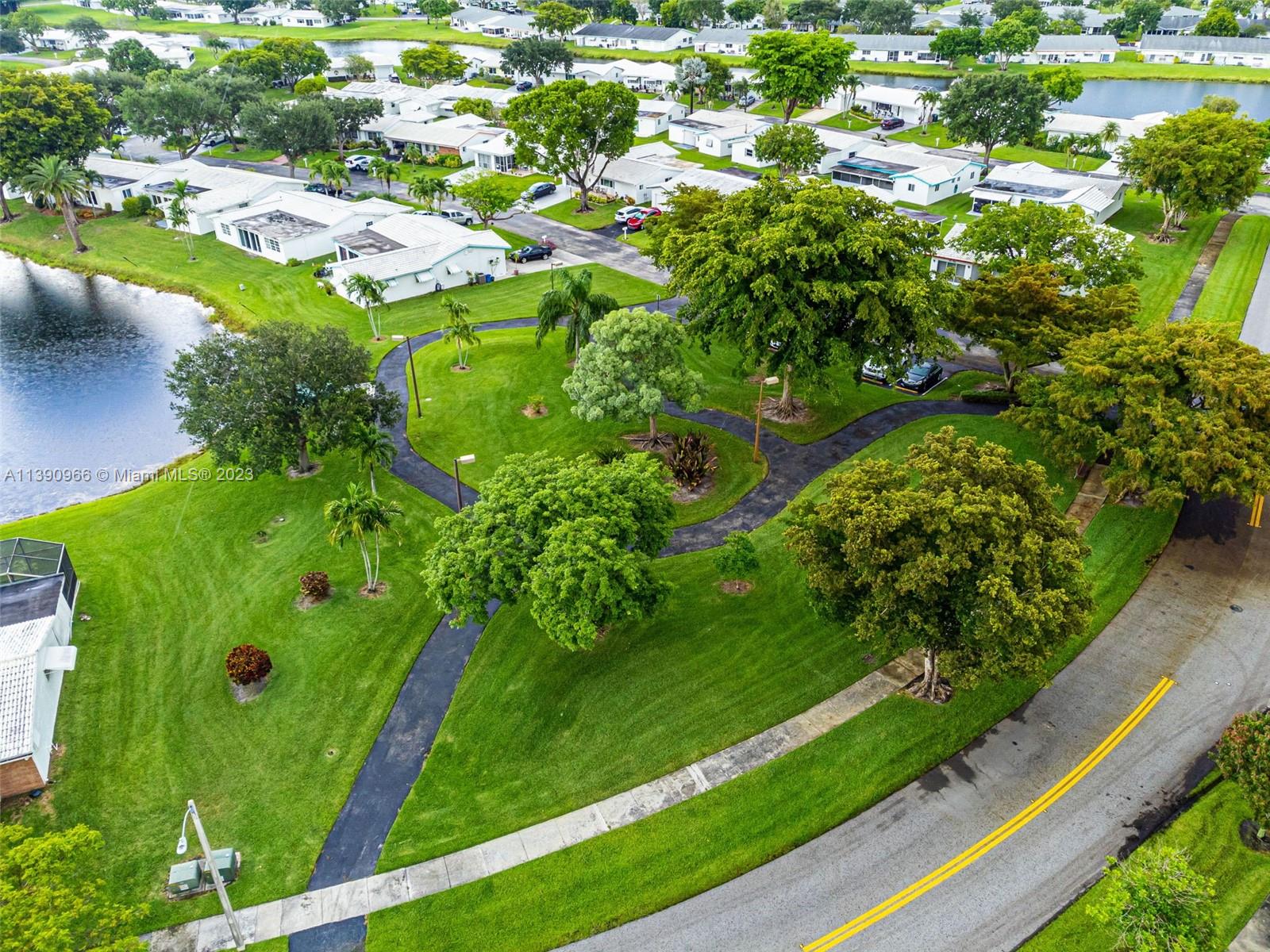 LAUDERDALE WEST SEC 4 - Residential