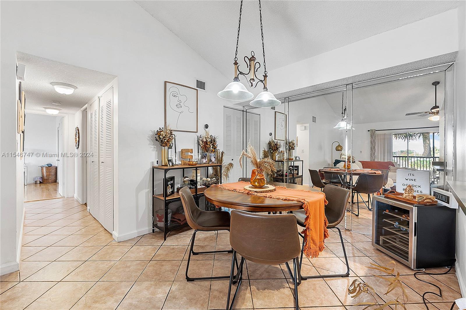 OAKLAND FOREST CLUB CONDO - Residential