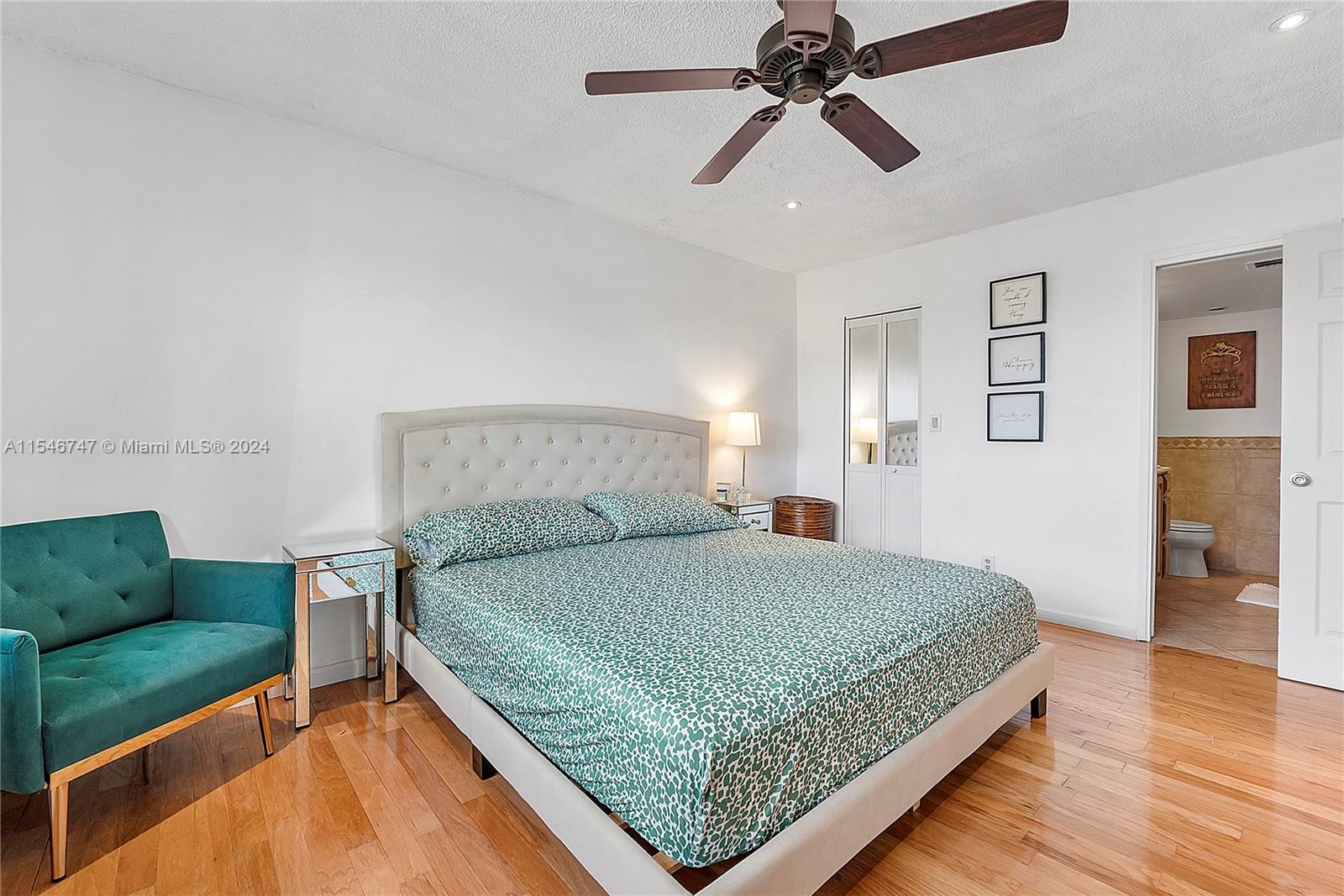 OAKLAND FOREST CLUB CONDO - Residential