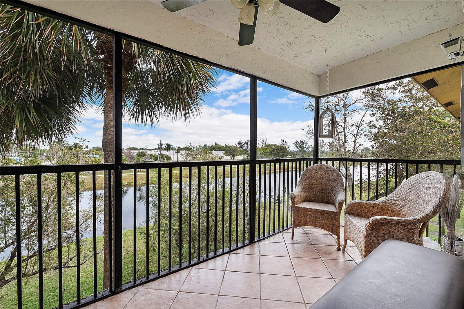 OAKLAND FOREST CLUB CONDO - Residential