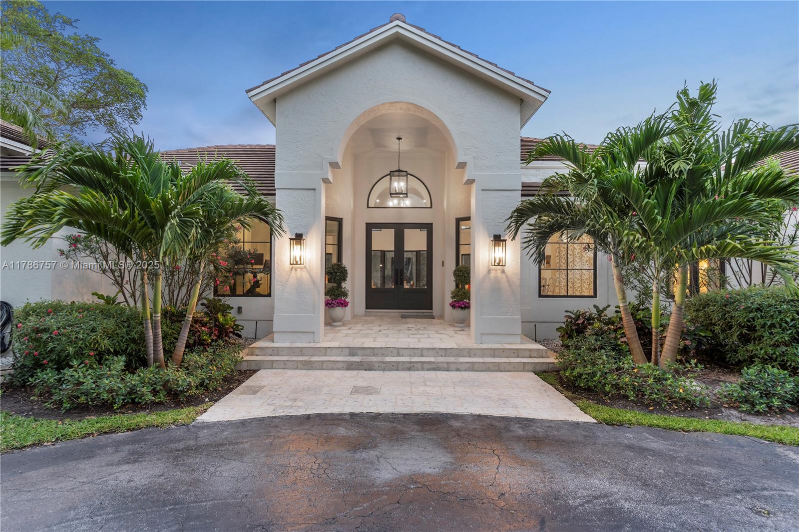 VAN HAVEN ESTATES - Residential