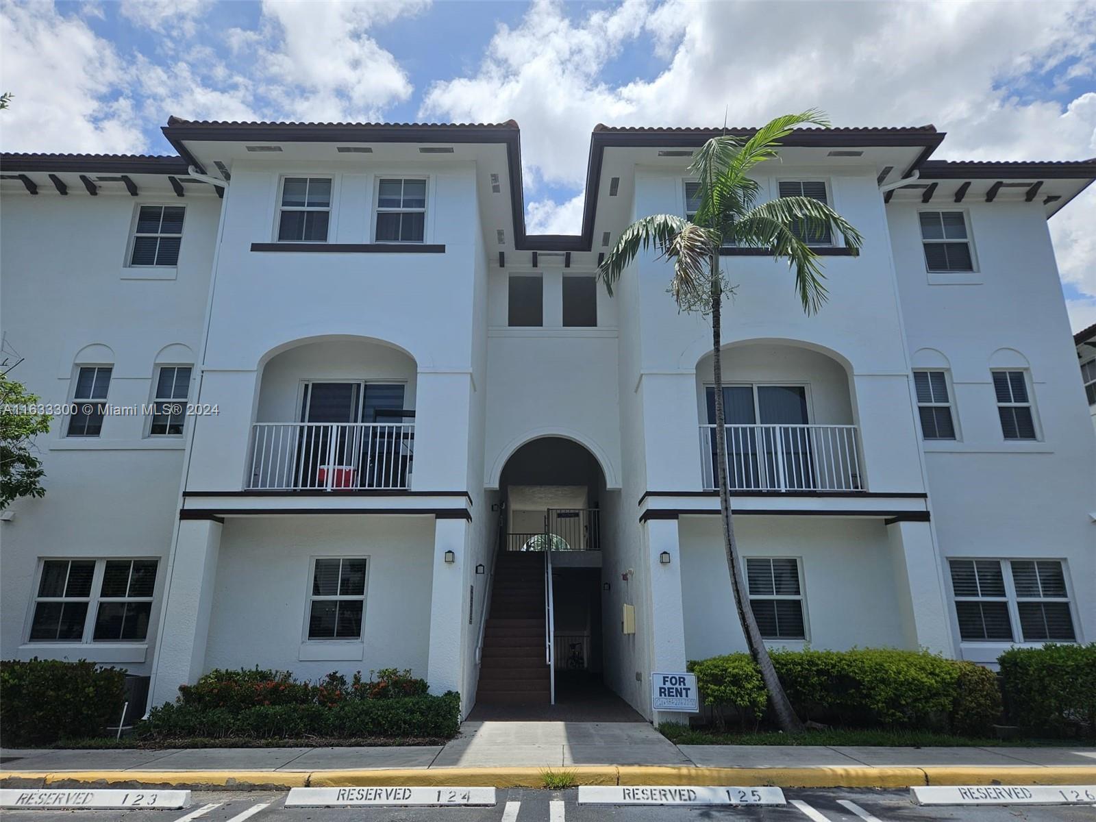ST MAARTEN AT GRAND BAY C - Residential Lease