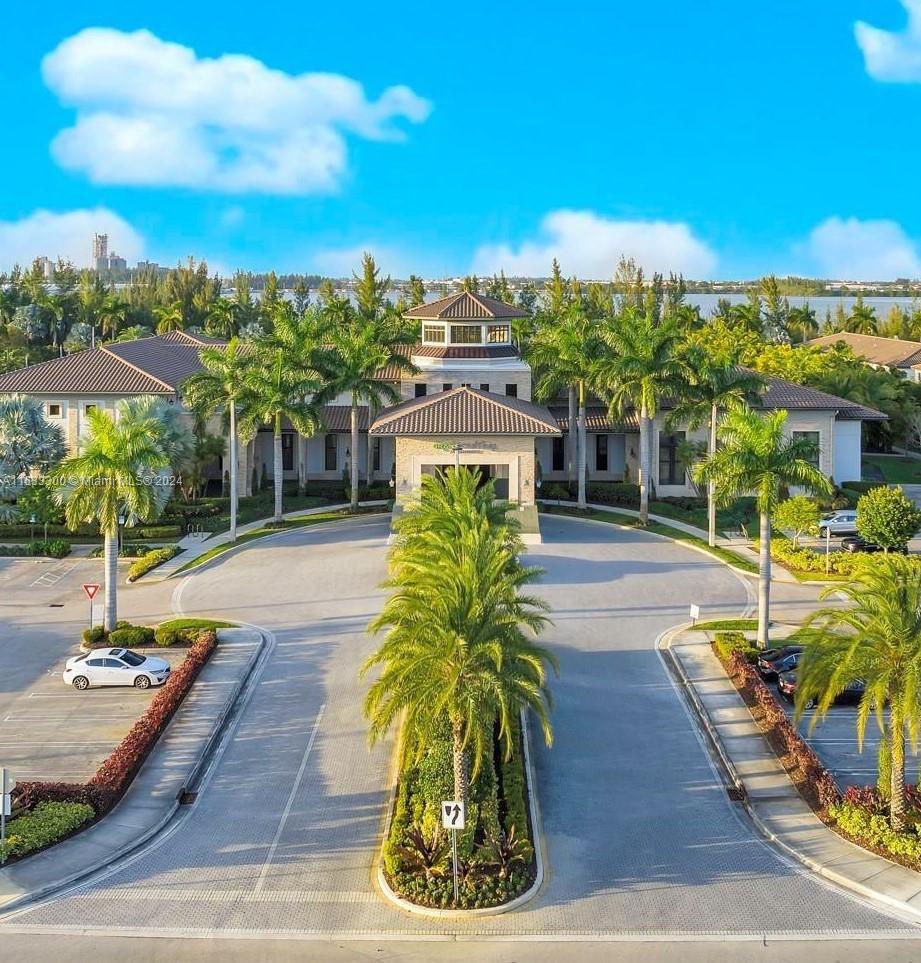 ST MAARTEN AT GRAND BAY C - Residential Lease
