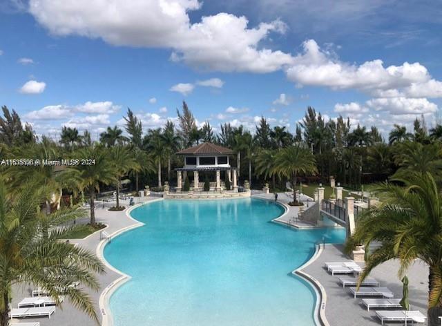 ST MAARTEN AT GRAND BAY C - Residential Lease