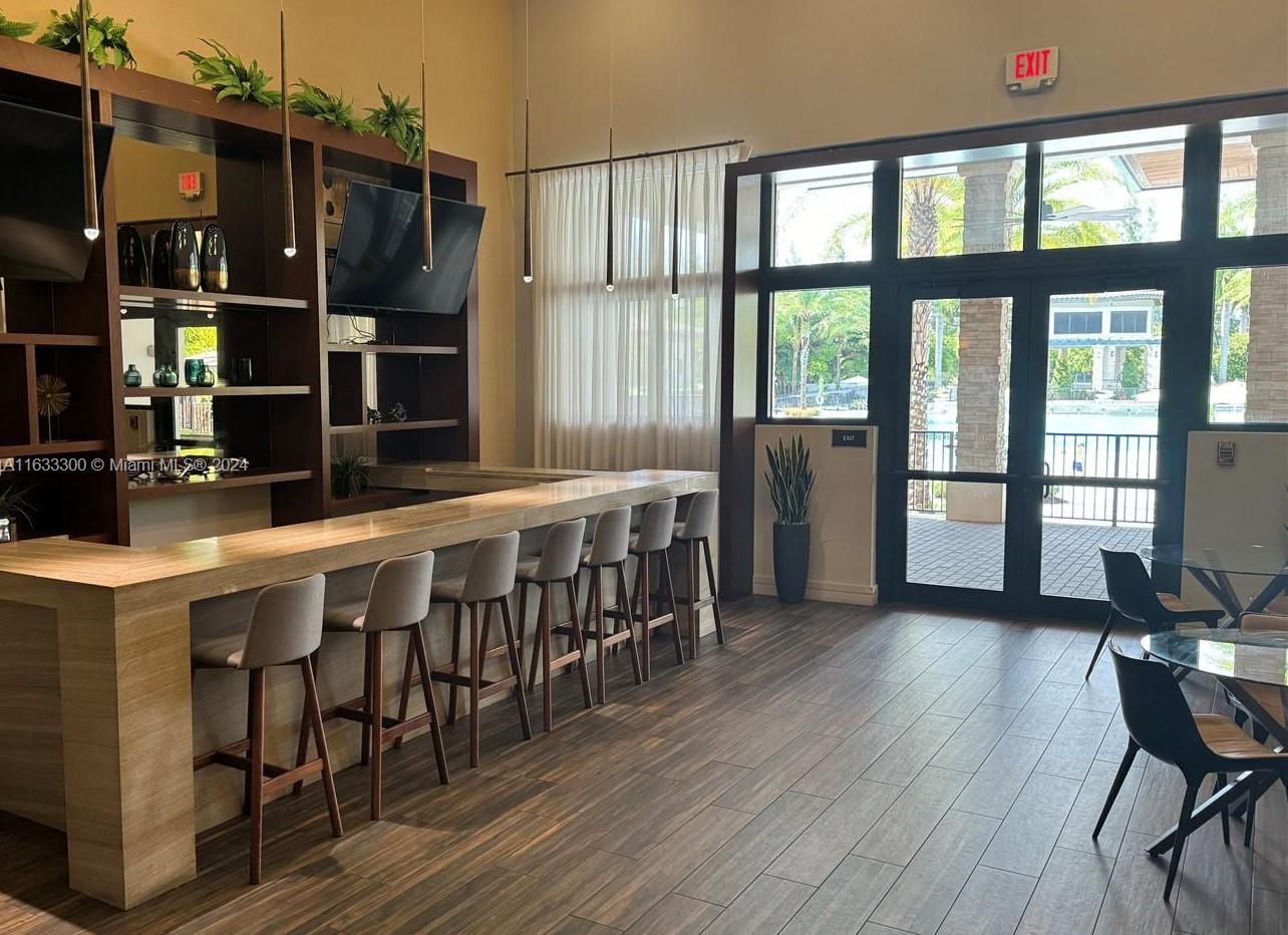 ST MAARTEN AT GRAND BAY C - Residential Lease