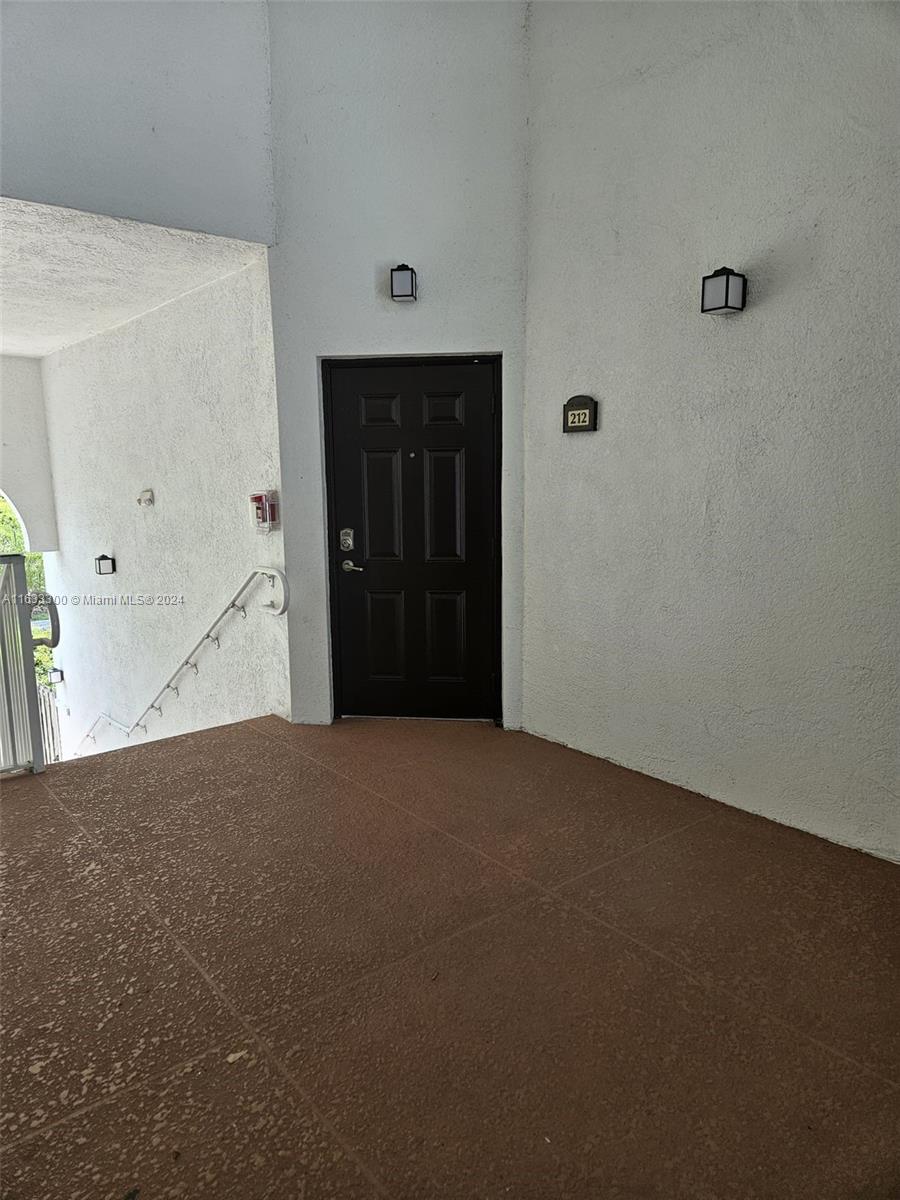 ST MAARTEN AT GRAND BAY C - Residential Lease