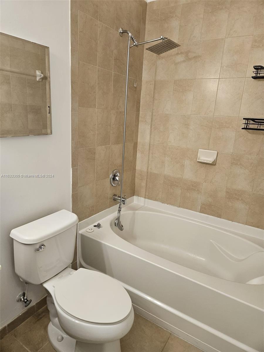 ST MAARTEN AT GRAND BAY C - Residential Lease