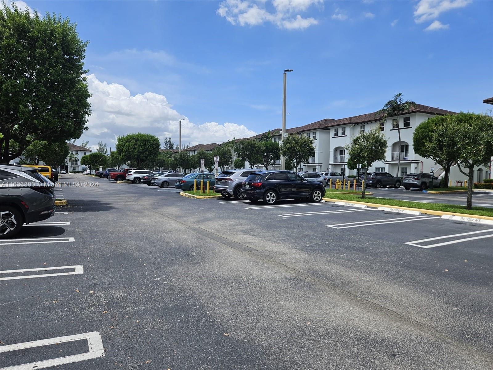 ST MAARTEN AT GRAND BAY C - Residential Lease