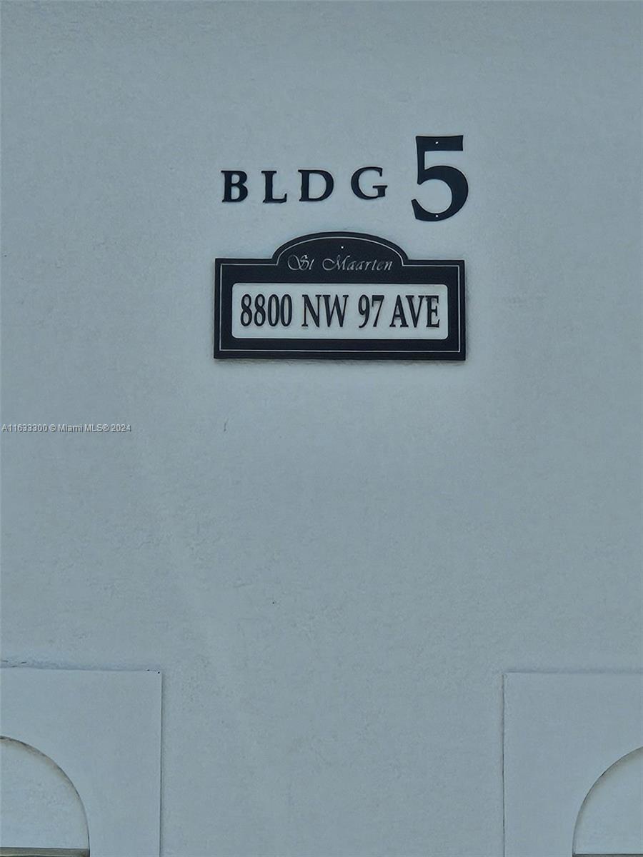 ST MAARTEN AT GRAND BAY C - Residential Lease