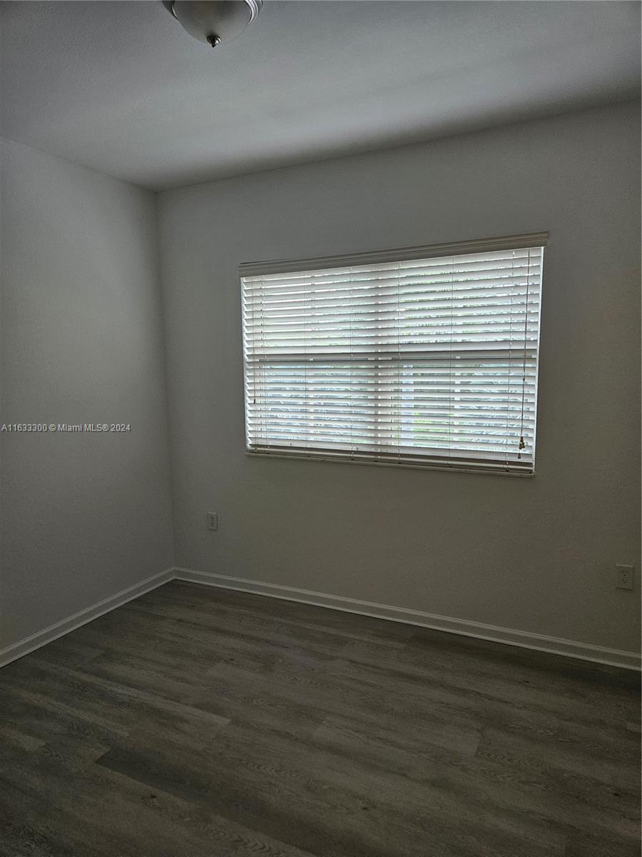 ST MAARTEN AT GRAND BAY C - Residential Lease
