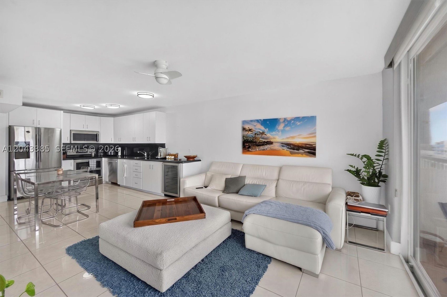 THE PRESIDENTIAL CONDO - Residential