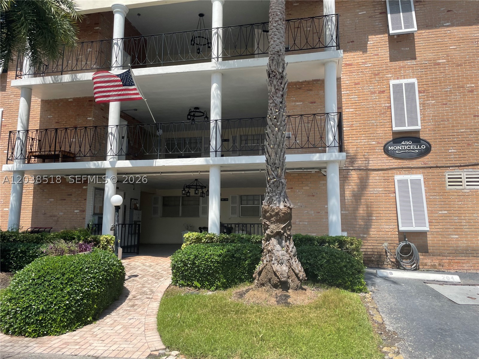 ISLE OF PARADISE CO-OP - Residential Lease