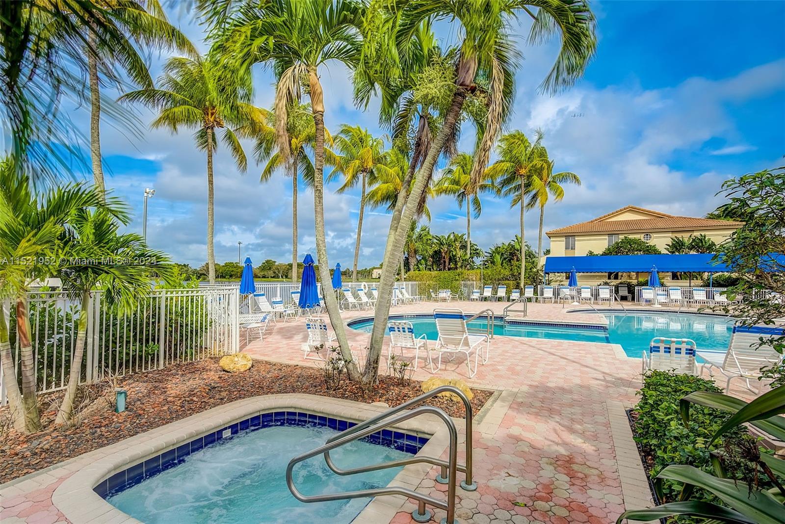 PLUM AT BOCA POINTE CONDO - Residential Lease