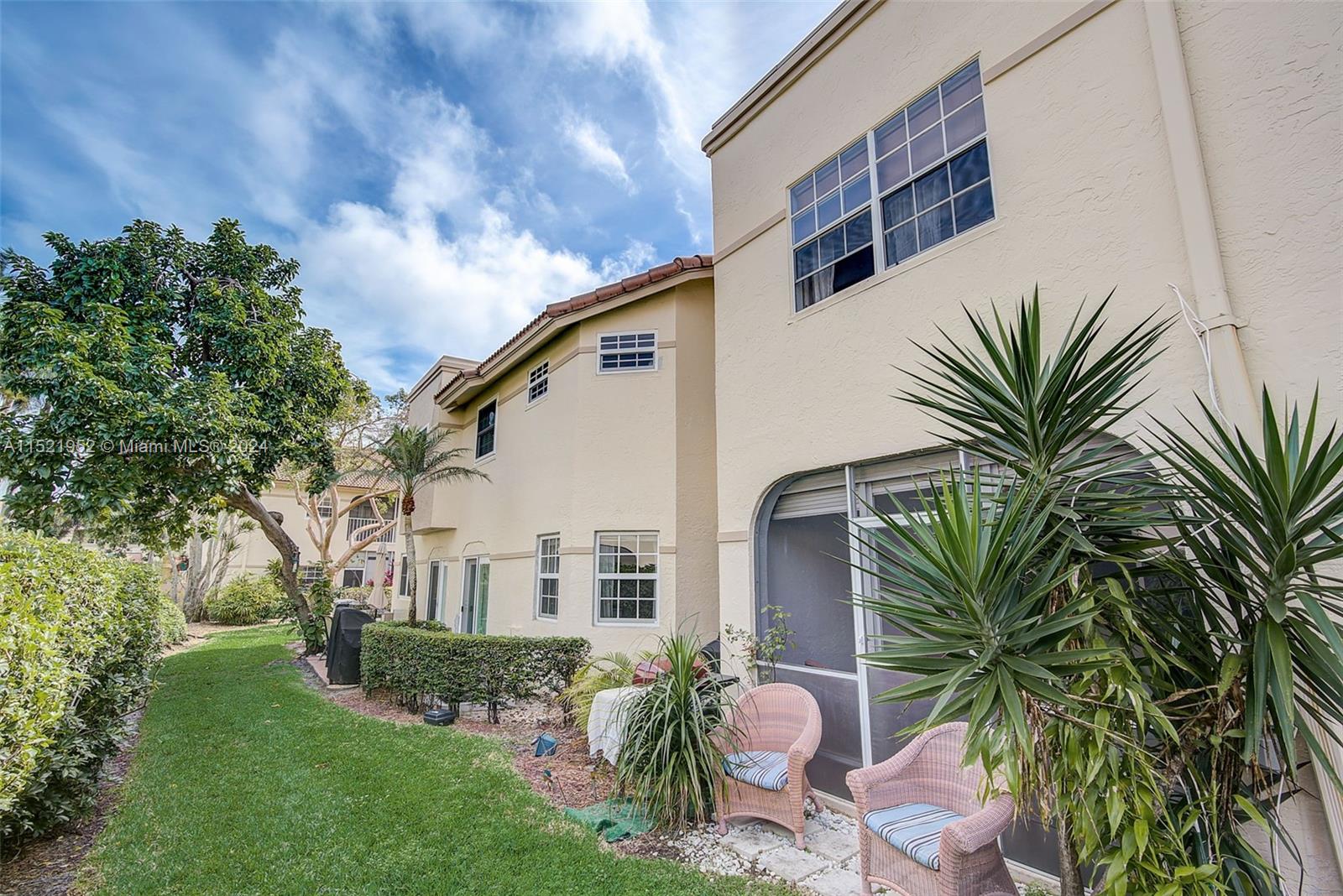 PLUM AT BOCA POINTE CONDO - Residential Lease