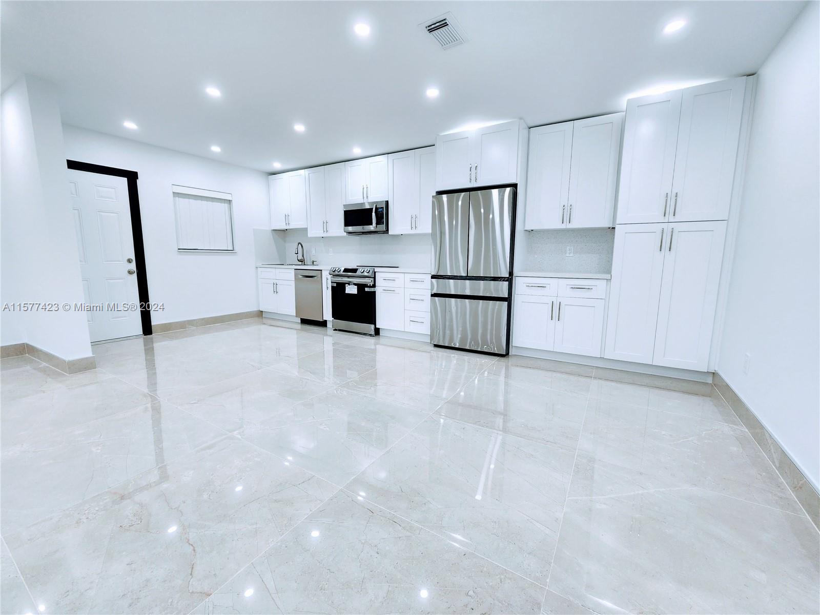 SANS SOUCI CONDO - Residential
