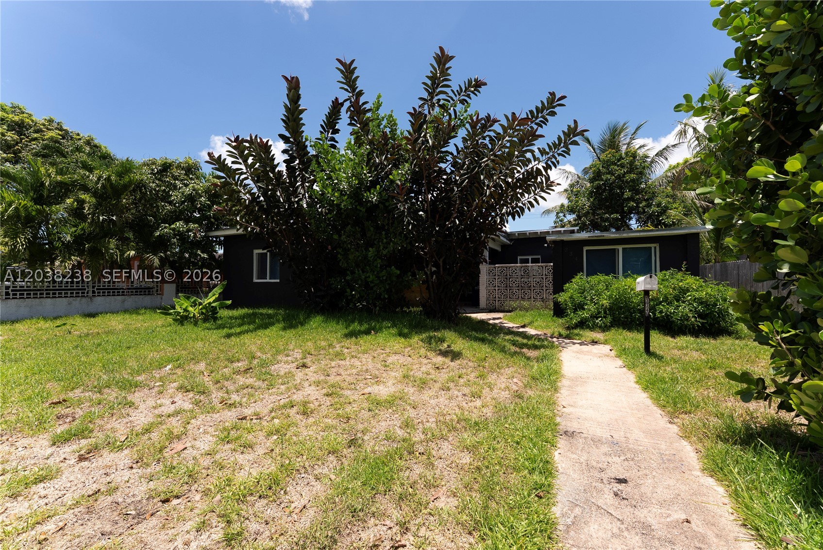 WEST MIAMI SHORES SEC D - Residential
