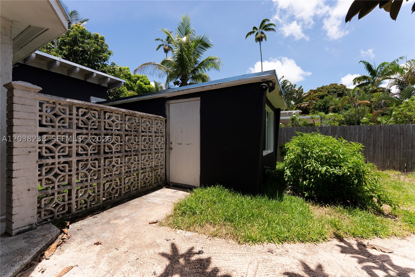 WEST MIAMI SHORES SEC D - Residential