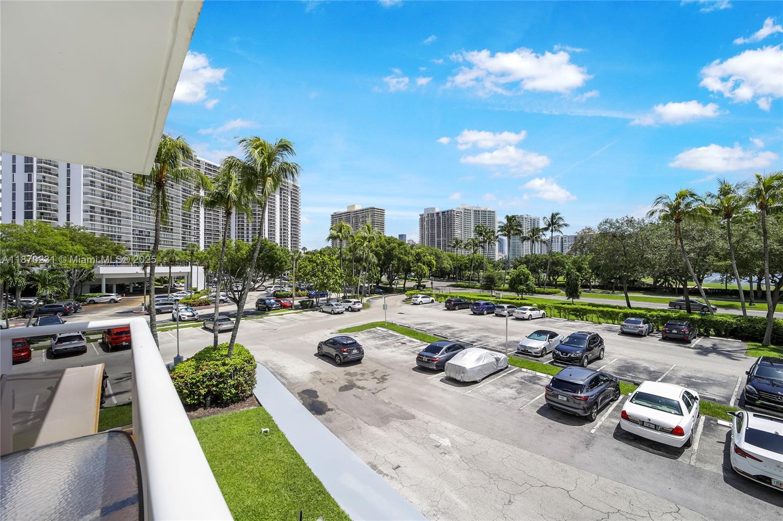 AVENTURA-ELDORADO CONDO - Residential
