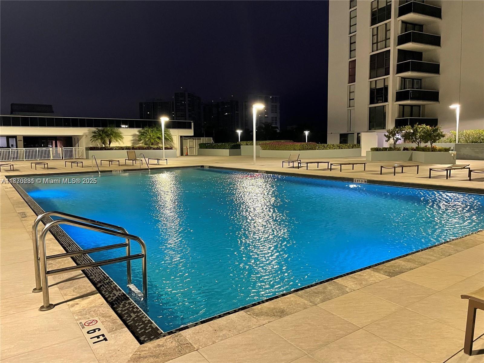 AVENTURA-ELDORADO CONDO - Residential