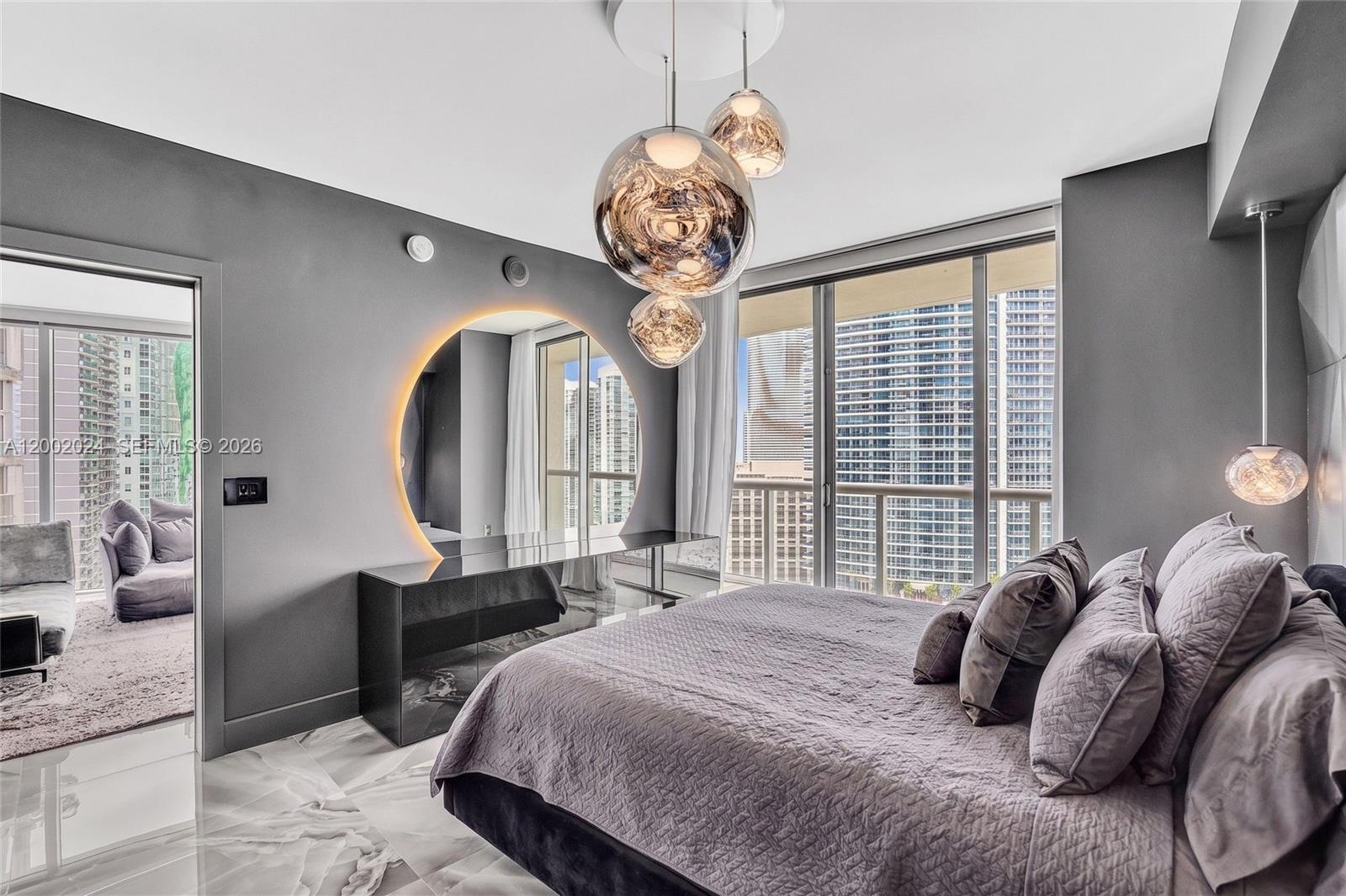 ICON BRICKELL CONDO NO 1 - Residential