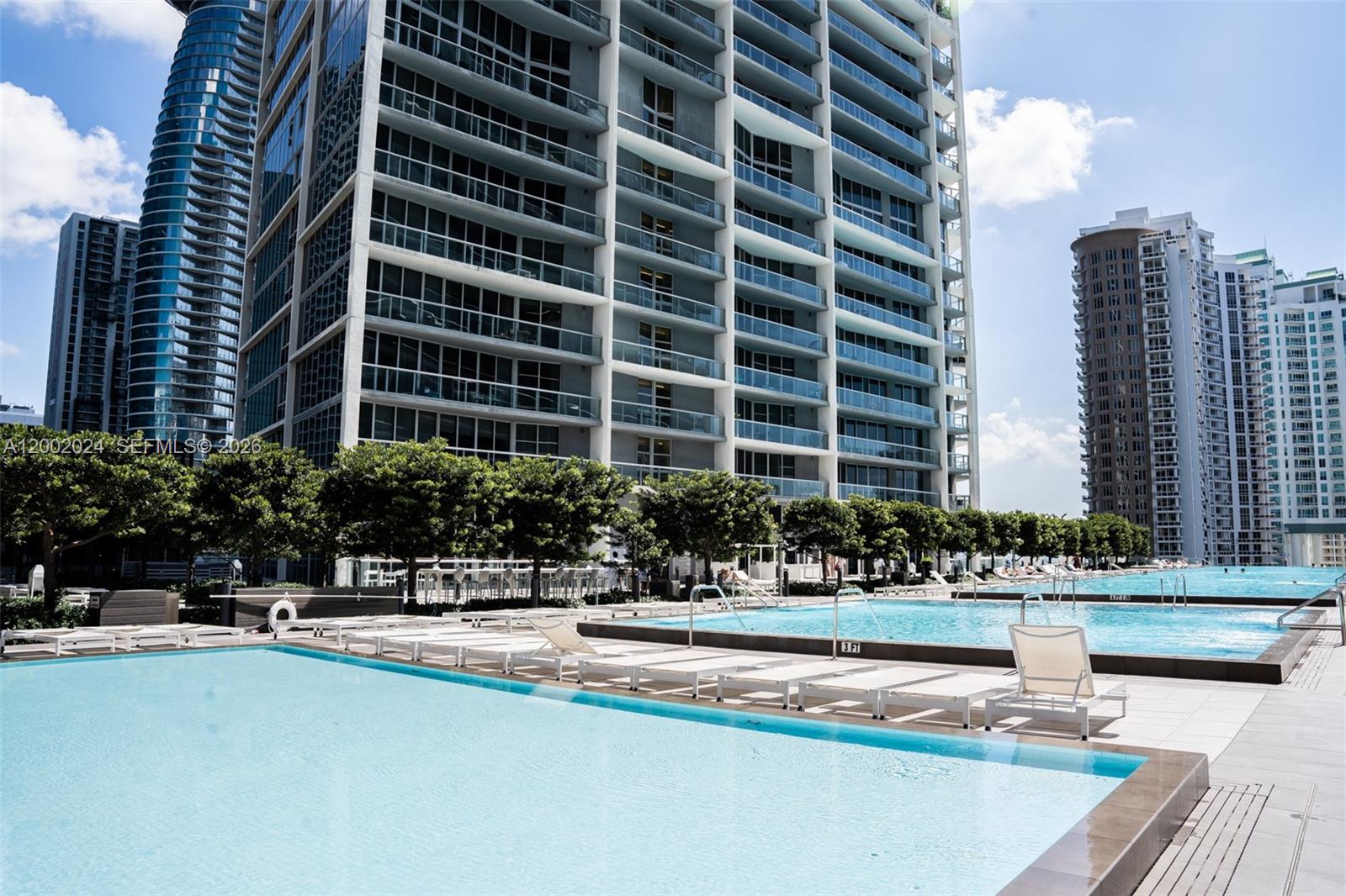 ICON BRICKELL CONDO NO 1 - Residential