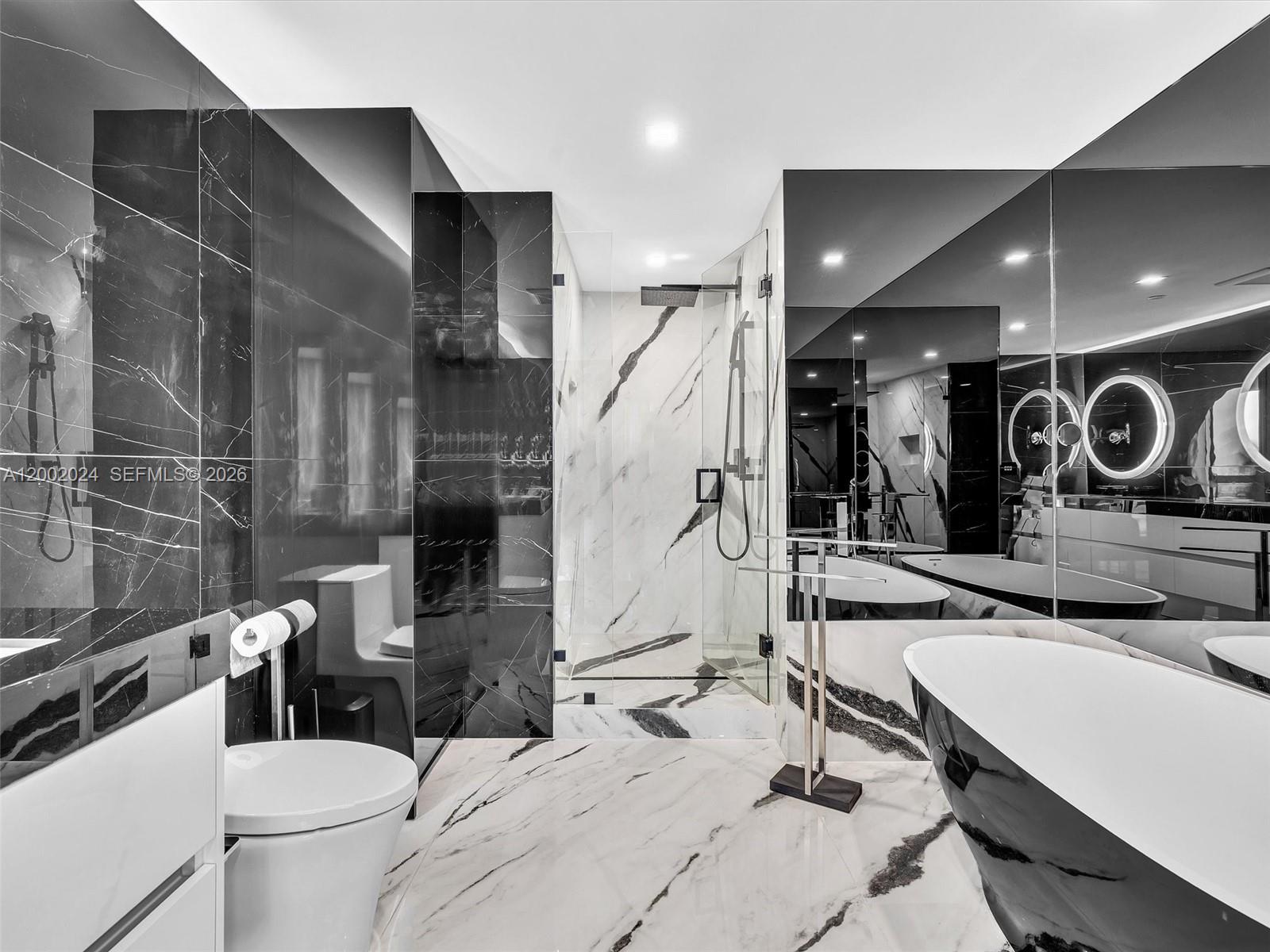 ICON BRICKELL CONDO NO 1 - Residential