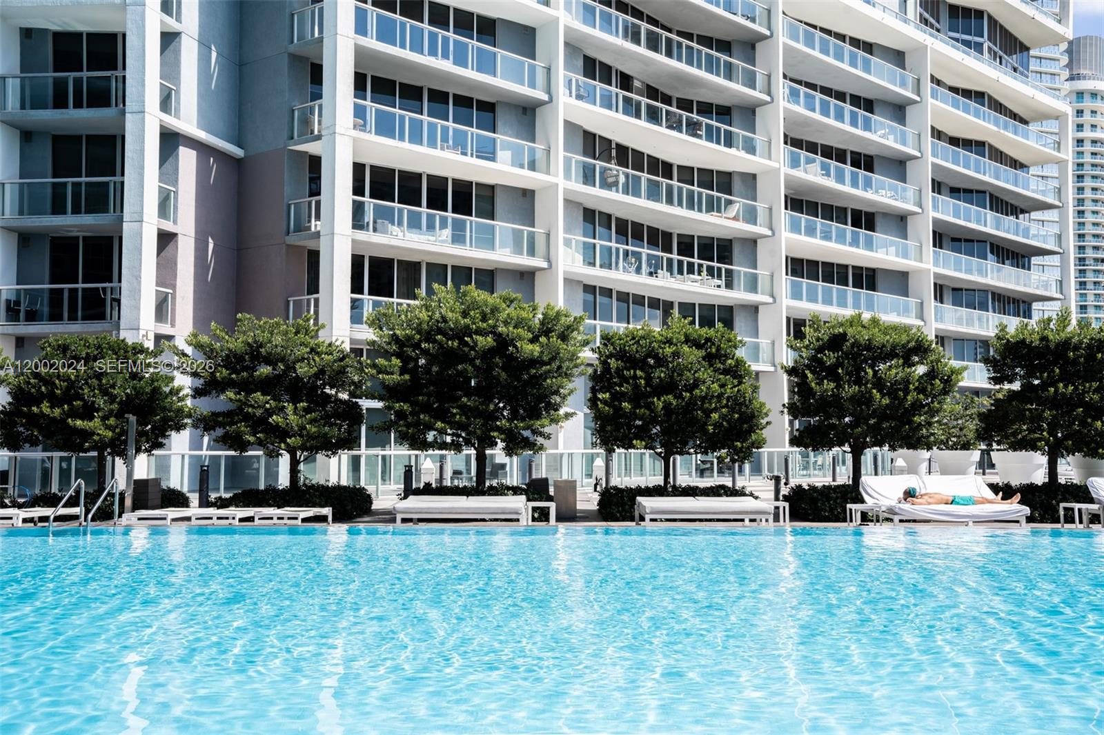 ICON BRICKELL CONDO NO 1 - Residential