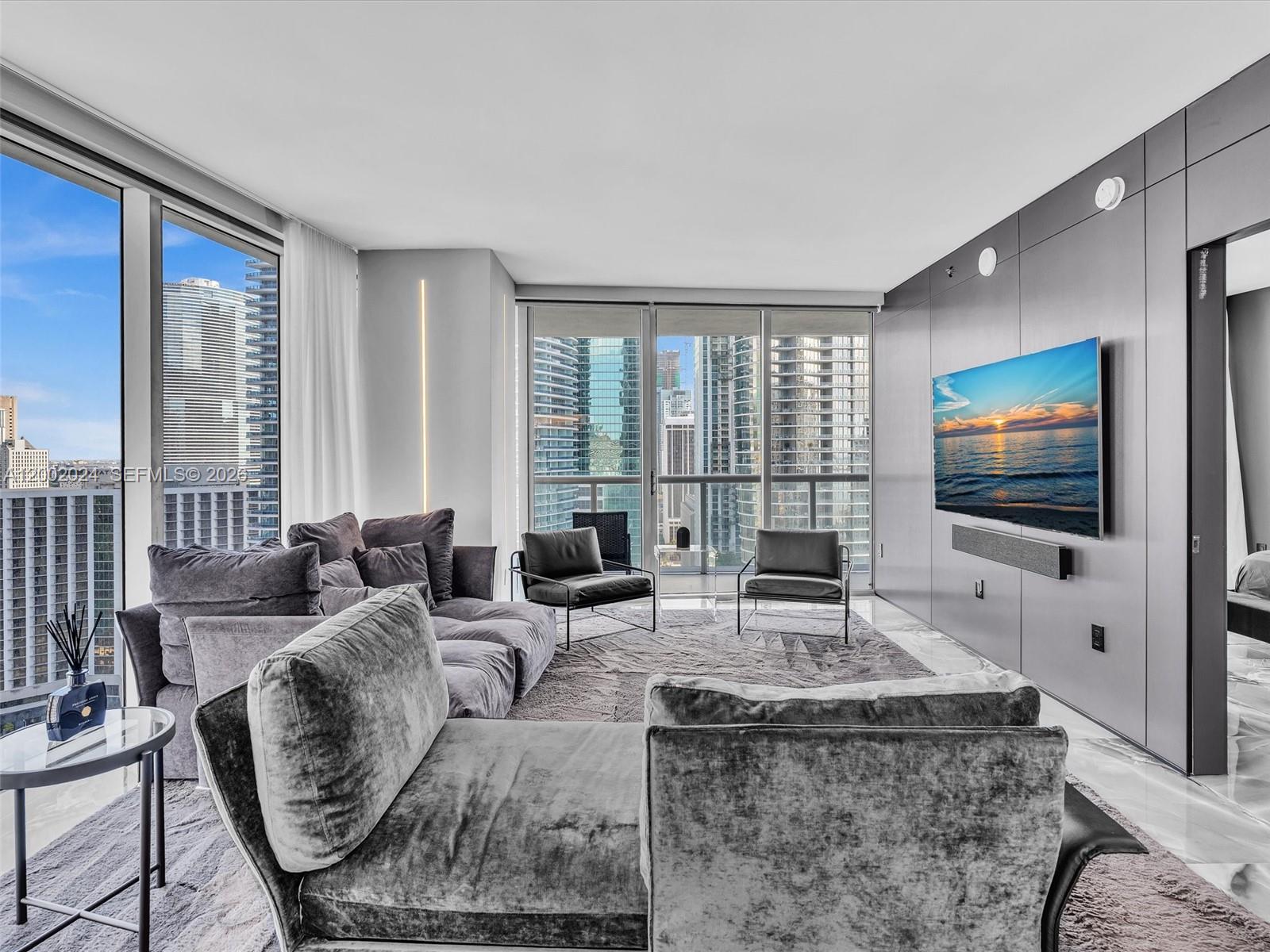 ICON BRICKELL CONDO NO 1 - Residential