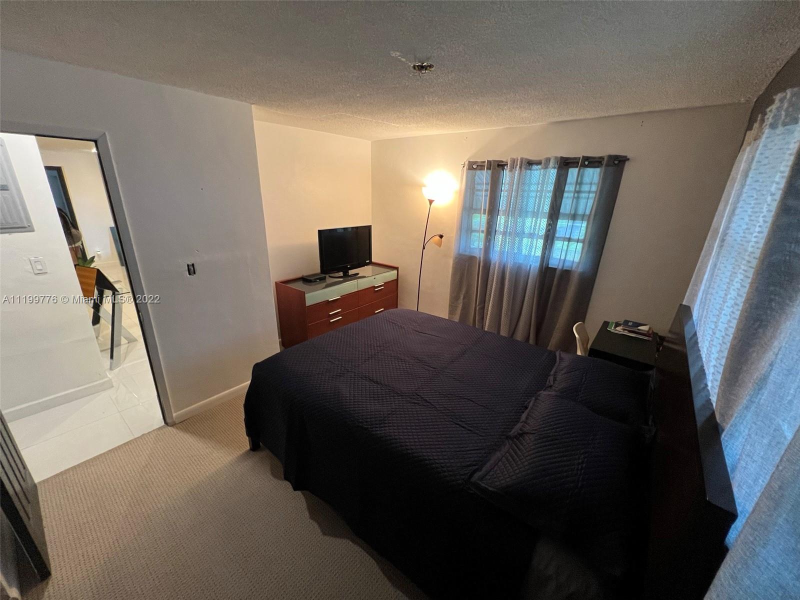 LAUDERDALE LAKES NORTHGAT - Residential