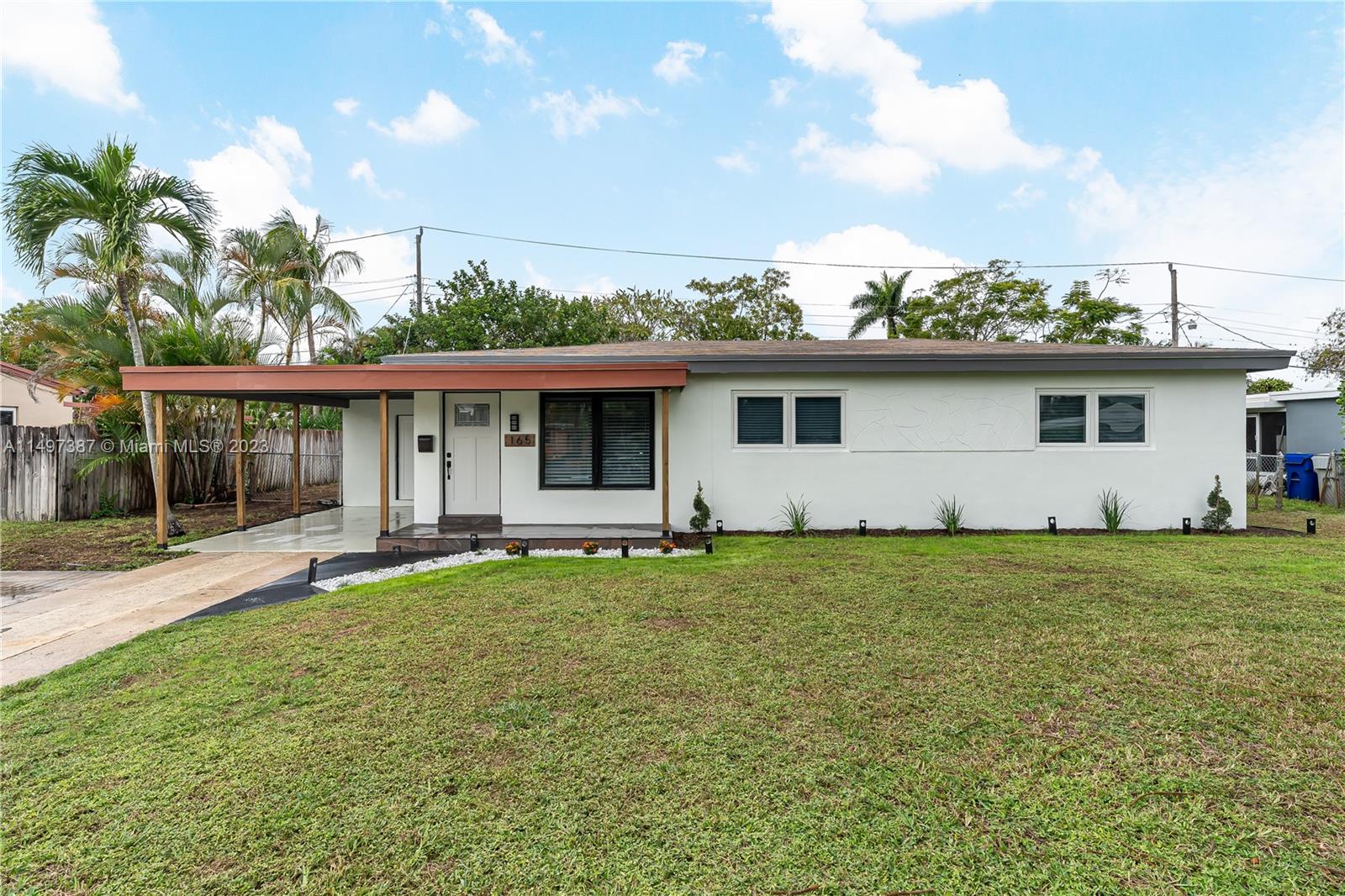 LYONS PARK - Residential