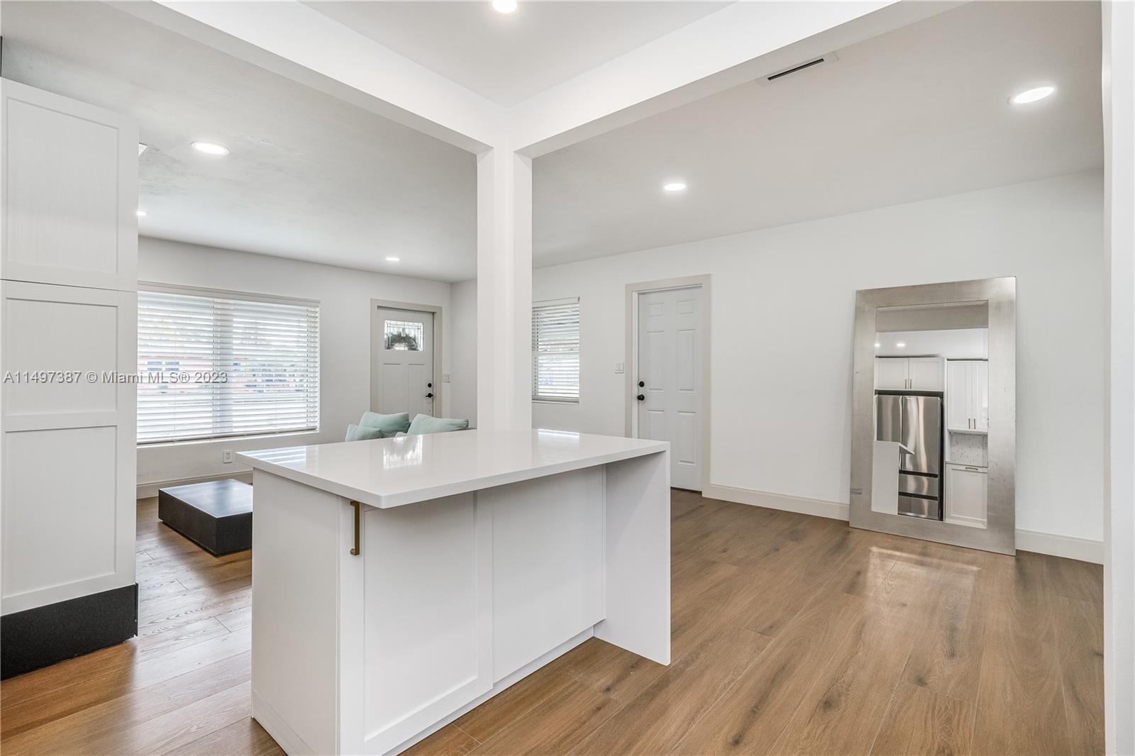 LYONS PARK - Residential