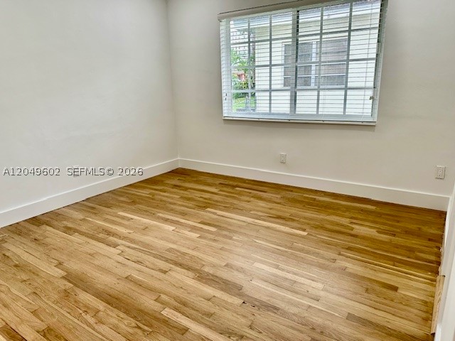 COCONUT GROVE SEC 1 - Residential Lease
