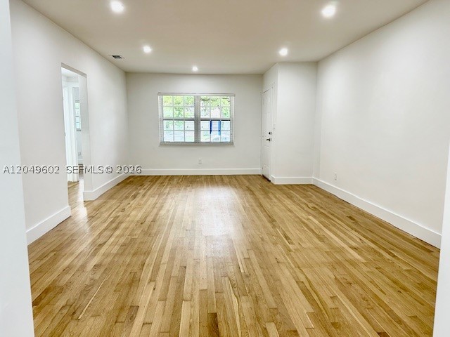 COCONUT GROVE SEC 1 - Residential Lease