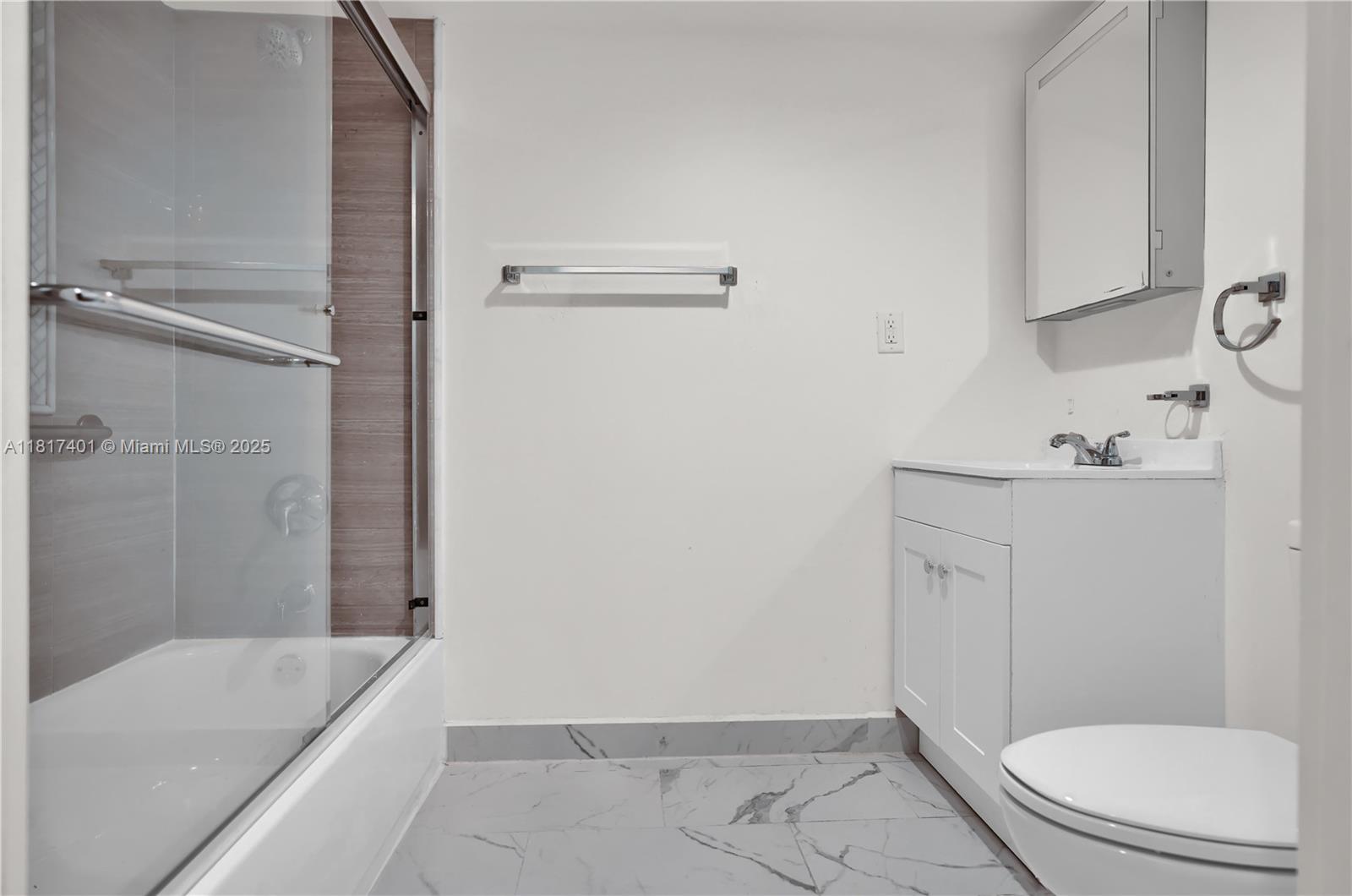 MIAMI BEACH IMPROVEMENT C - Residential Lease