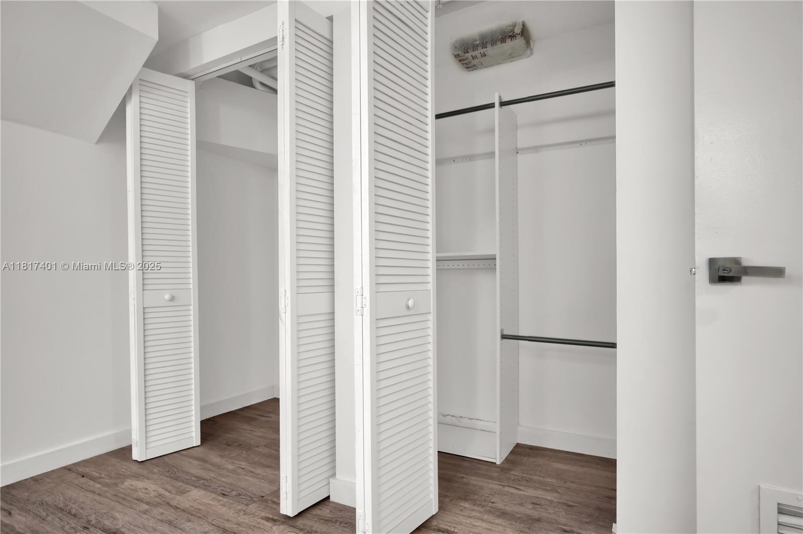 MIAMI BEACH IMPROVEMENT C - Residential Lease