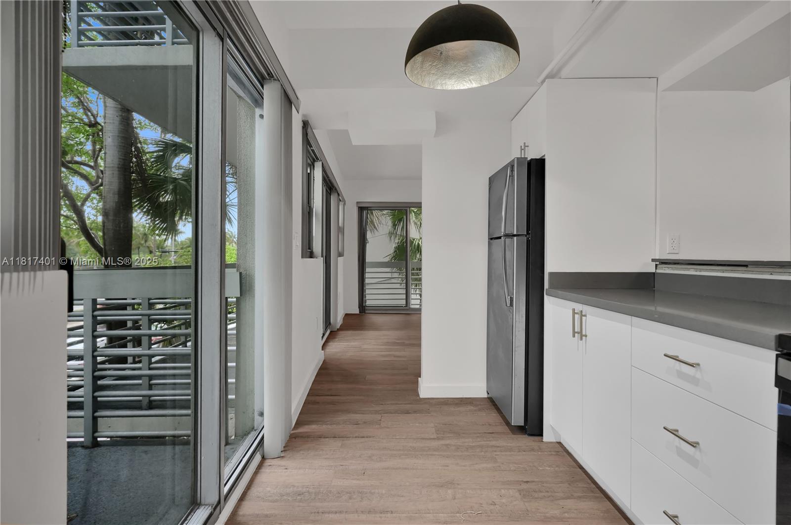 MIAMI BEACH IMPROVEMENT C - Residential Lease