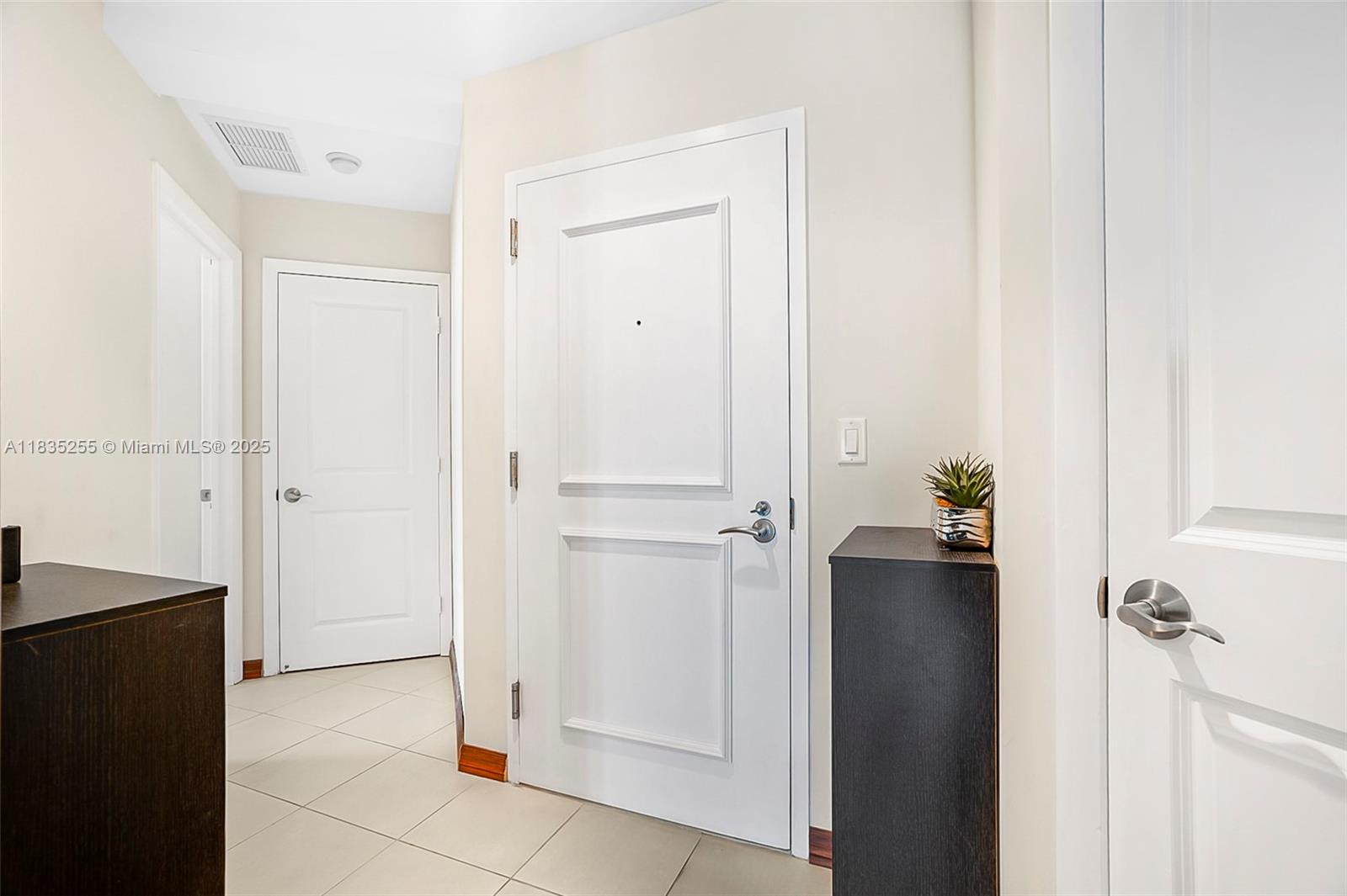 OCEAN MARINE YACHT CLUB C - Residential