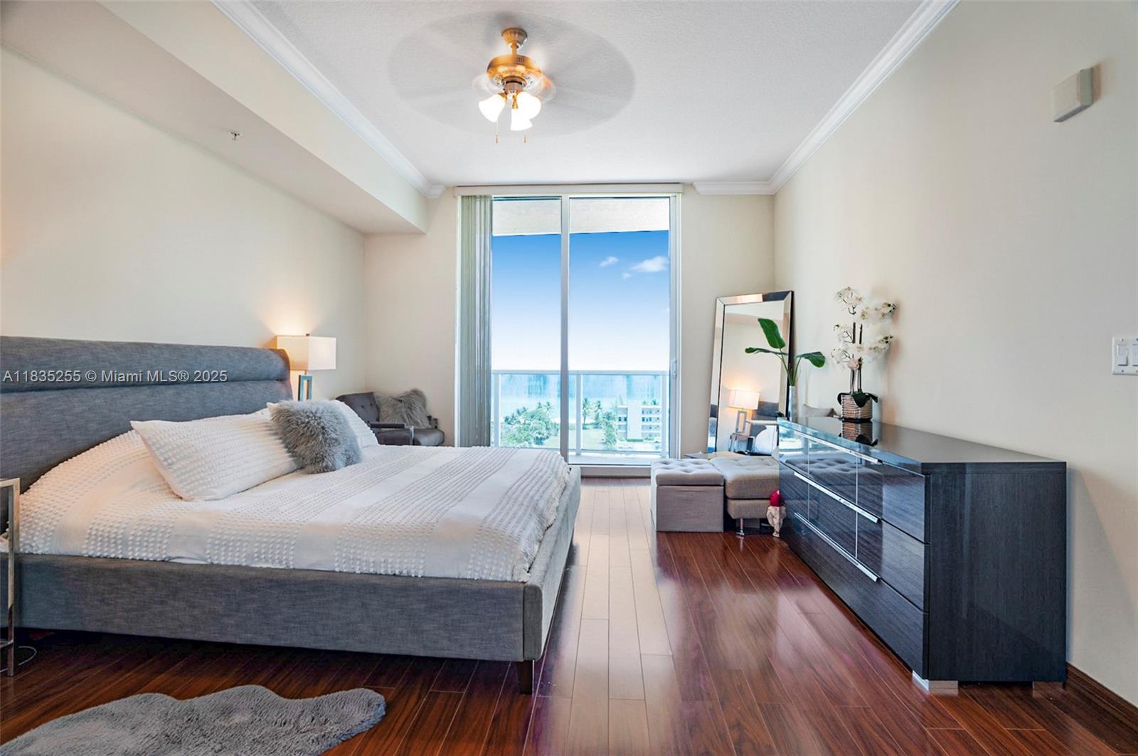 OCEAN MARINE YACHT CLUB C - Residential