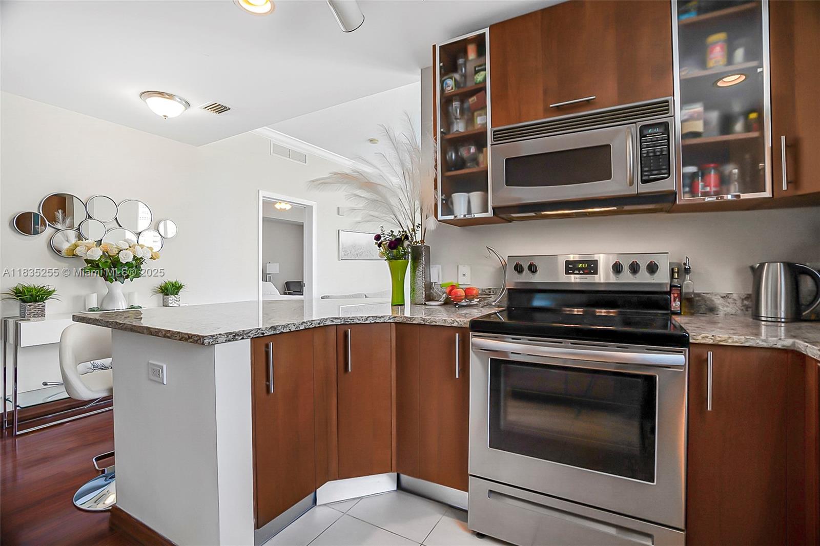 OCEAN MARINE YACHT CLUB C - Residential