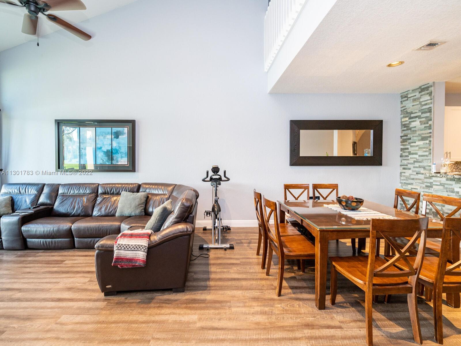 MADISON LAKES - Residential