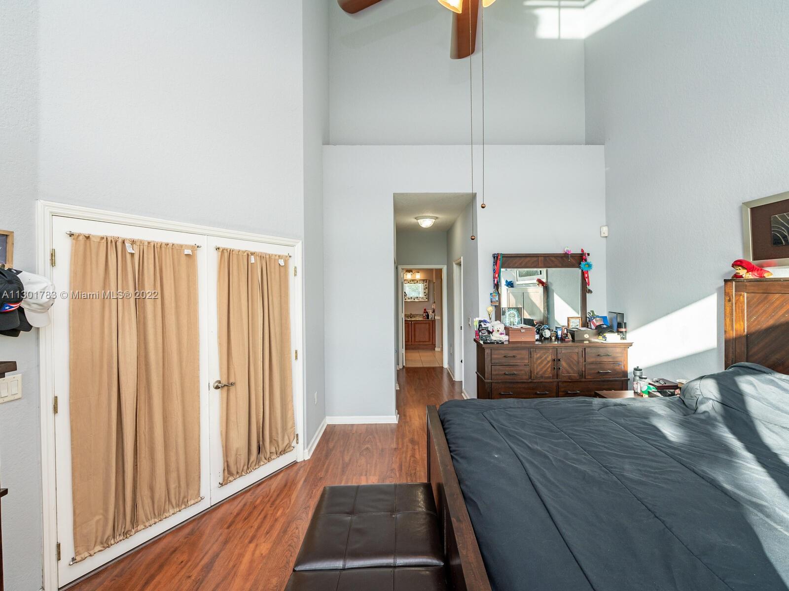 MADISON LAKES - Residential