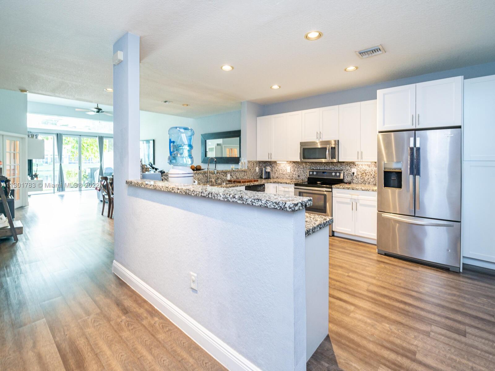 MADISON LAKES - Residential