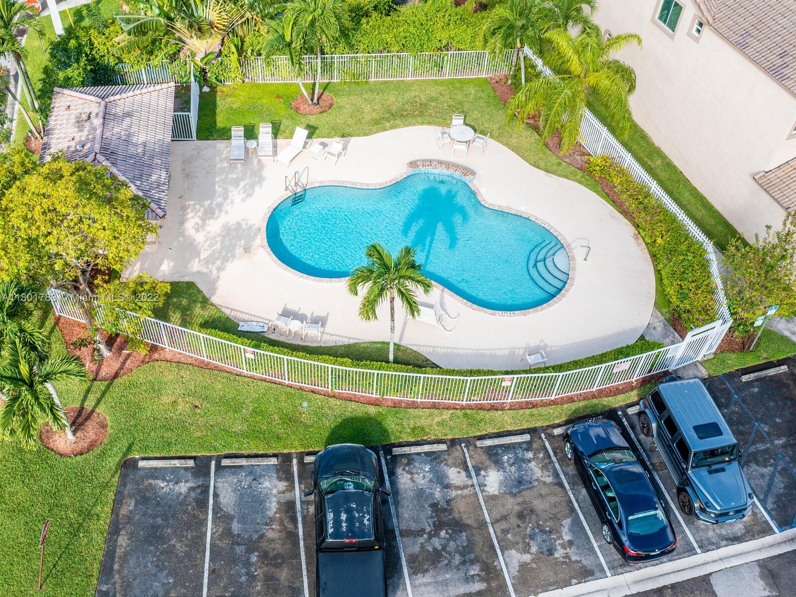 MADISON LAKES - Residential