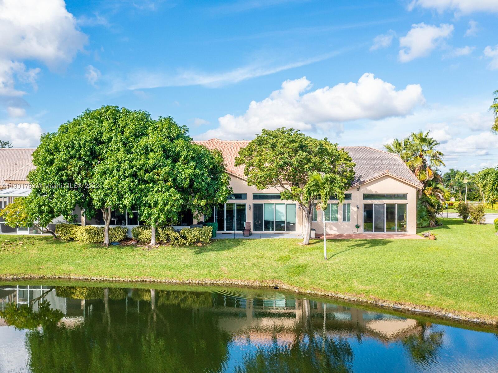 MADISON LAKES - Residential